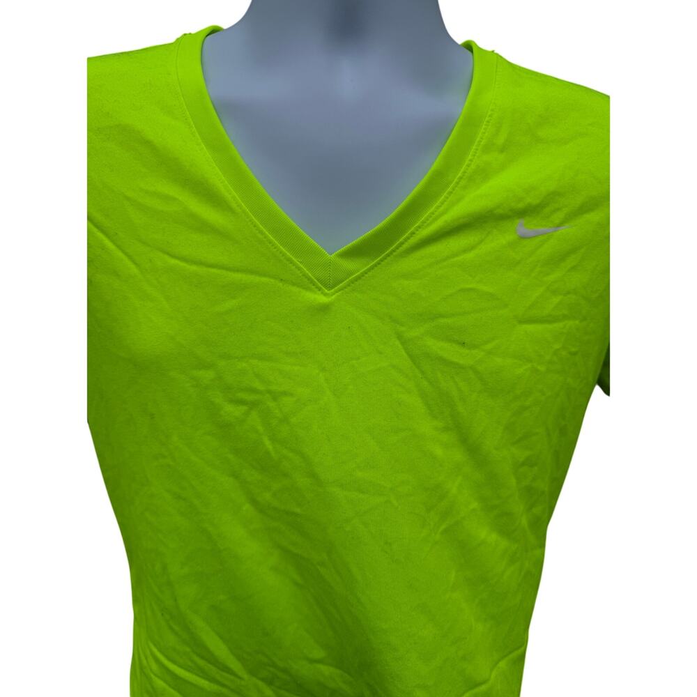 Nike Dri-Fit Womens SZ M V-Neck Short Sleeve T-Shirt Neon Yellow Workout Sport - Picture 2 of 4